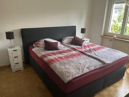 Boxspringbett Doppelbett schwarz mit Kopfteil, gebraucht