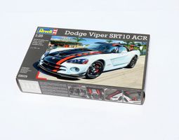 Dodge Viper SRT10 ACR 1:25 von Revell