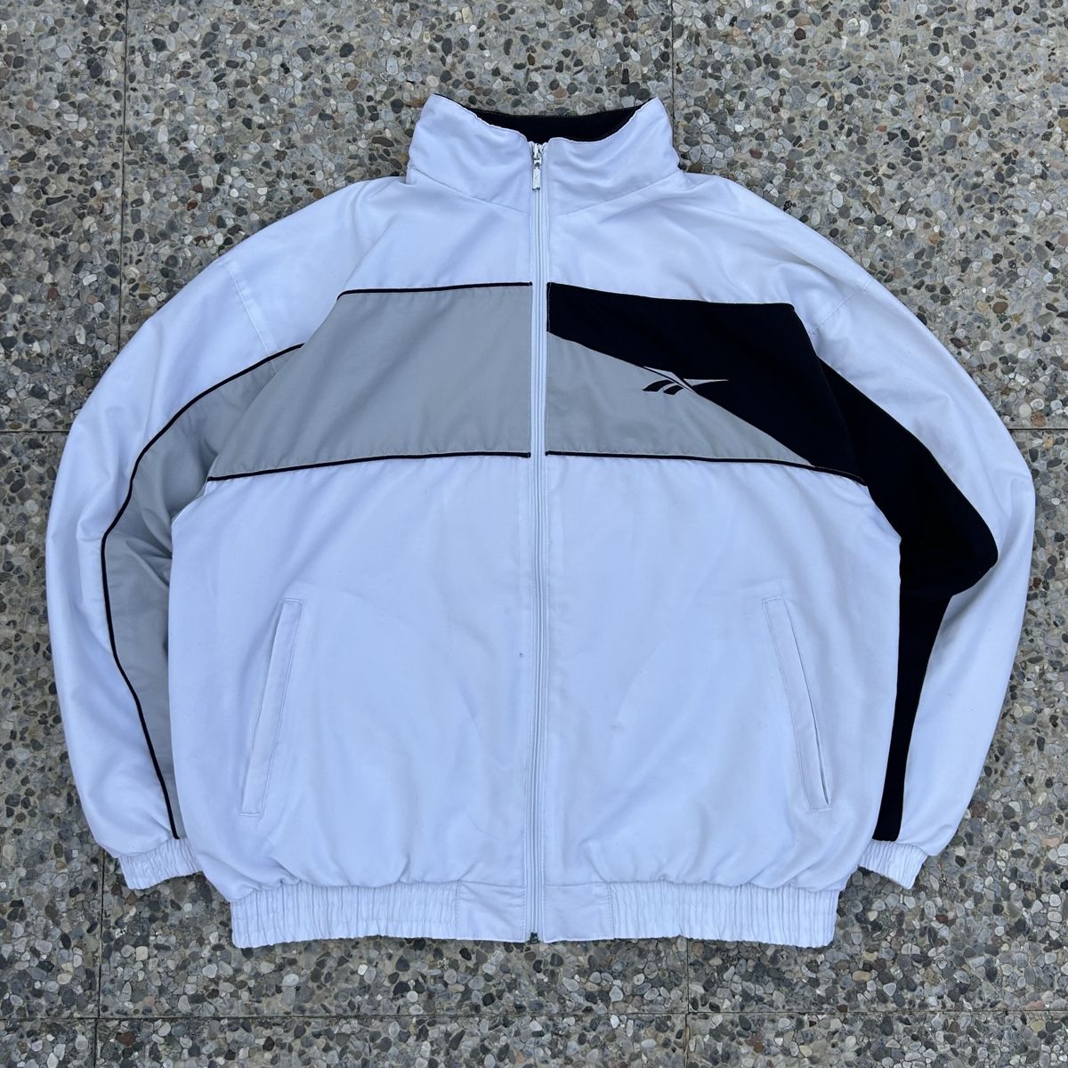 Reebok Giacche: Vintage Reebok Track Jacket White – Usato da brent venduto da fukusapes