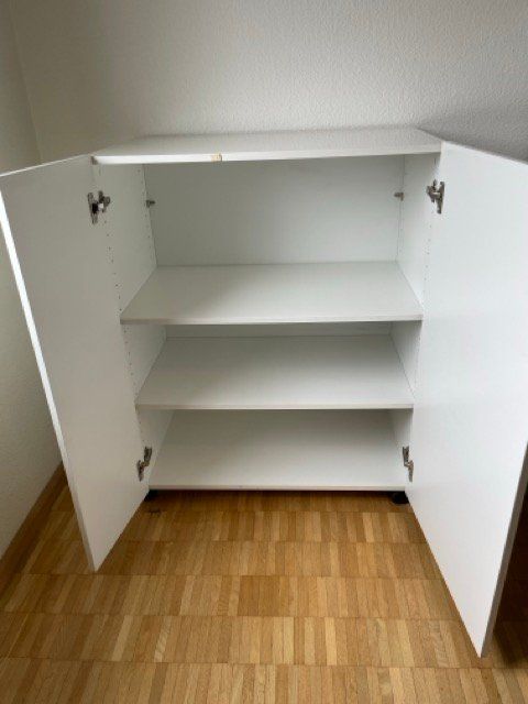 Interio Schränke: Schrank weiss hochglanz – Gebraucht aus Gockhausen von subbotnik 1
