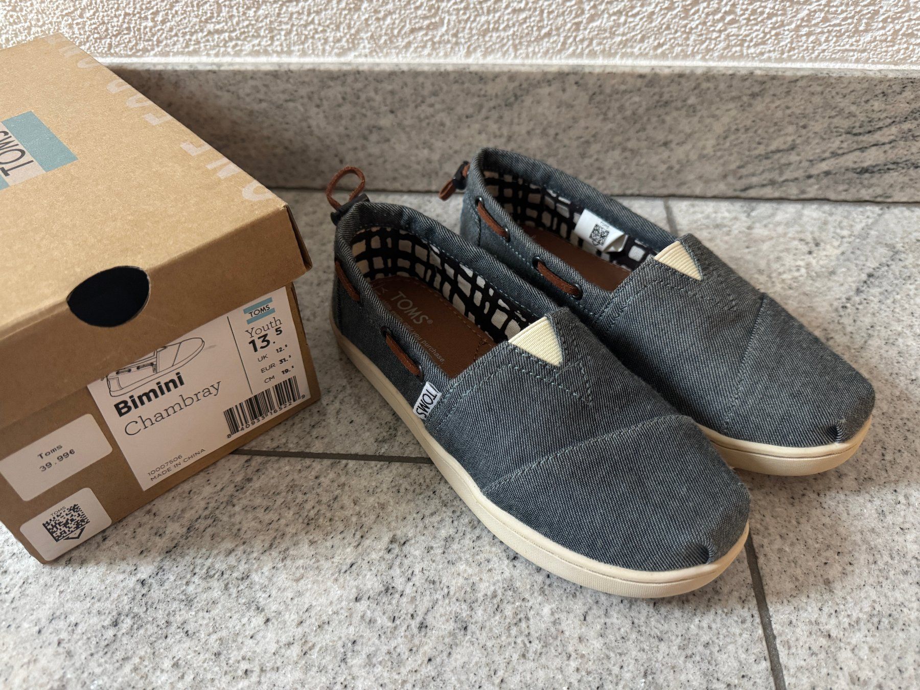 Toms Scarpe per ragazzi: Neu** TOMS Junge Espadrilles Bimini Gr. 31.5 – Nuovo e nell'imballaggio originale da Zollikon venduto da Krenapf 2