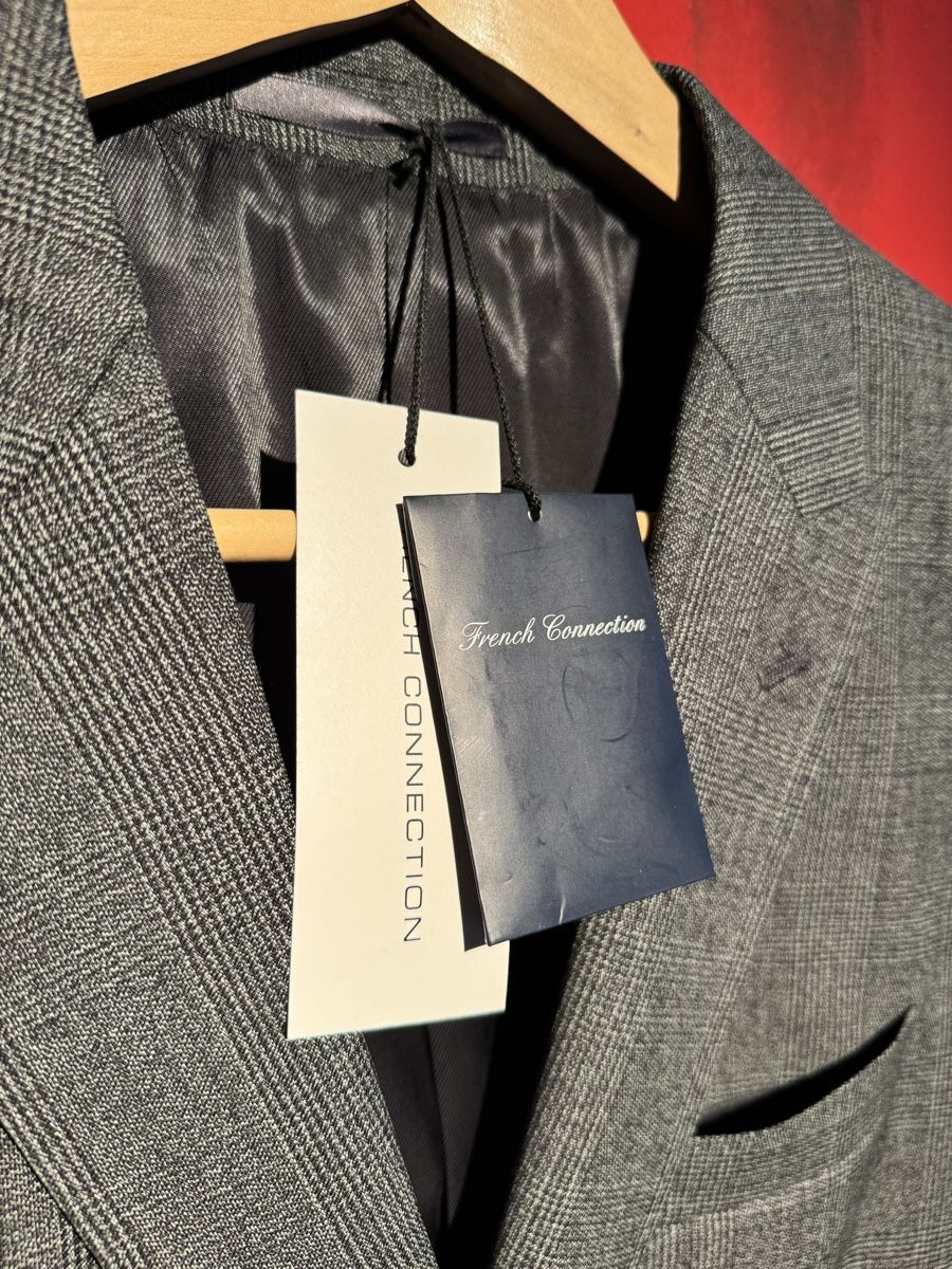 French Connection Completi: French Connection Herren Sakko Gr. 40, NEU! – Nuovo e nell'imballaggio originale da Riken AG venduto da ClaudiaChristina 1