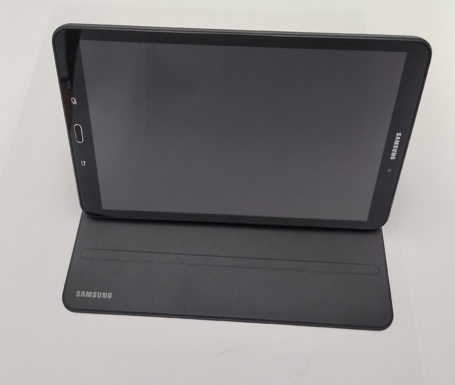 Samsung Tablet PC: Tablet Samsung Galaxy Tab A 2016 – Gebraucht aus Rickenbach b. Wil von Tutix 2