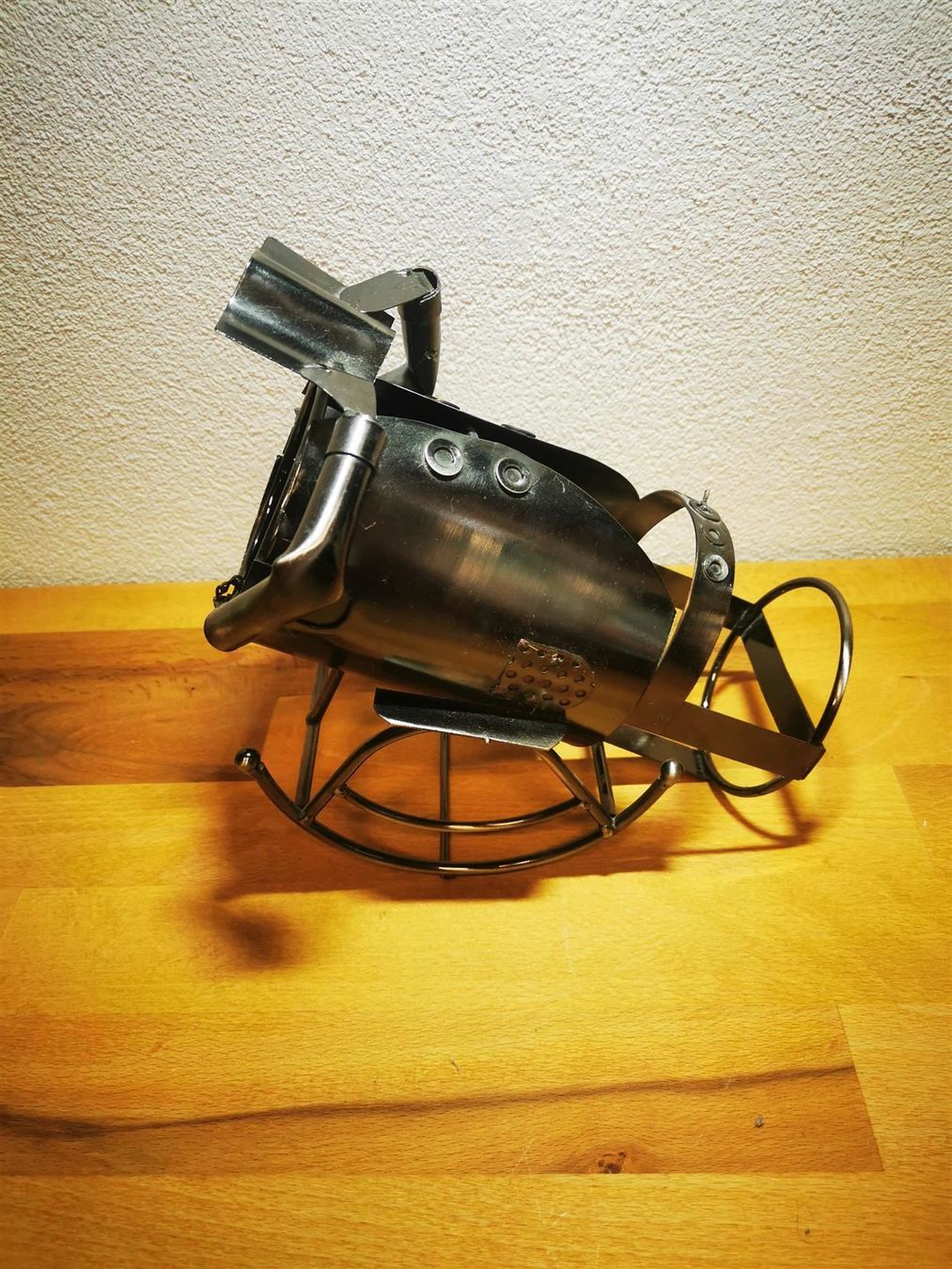Supporti a parete: Flaschenhalter aus Metall – Usato da Buchs ZH venduto da Sutoris 4