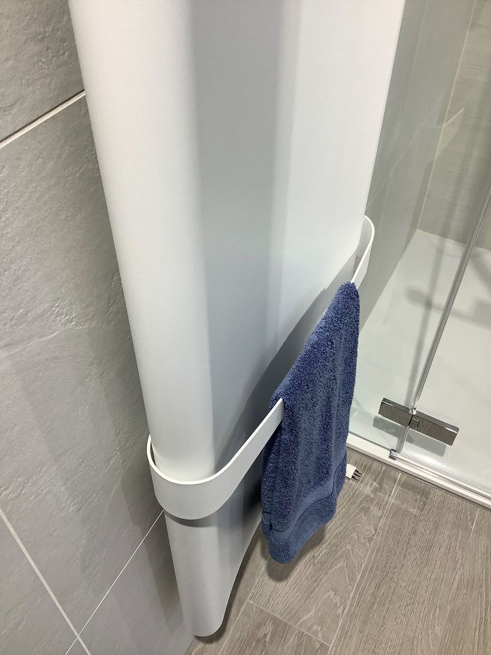 Mobili per bagno: Badheizkörper Caleido Elektrisch – Nuovo (secondo la descrizione) da Amriswil venduto da deluxe_bad 3