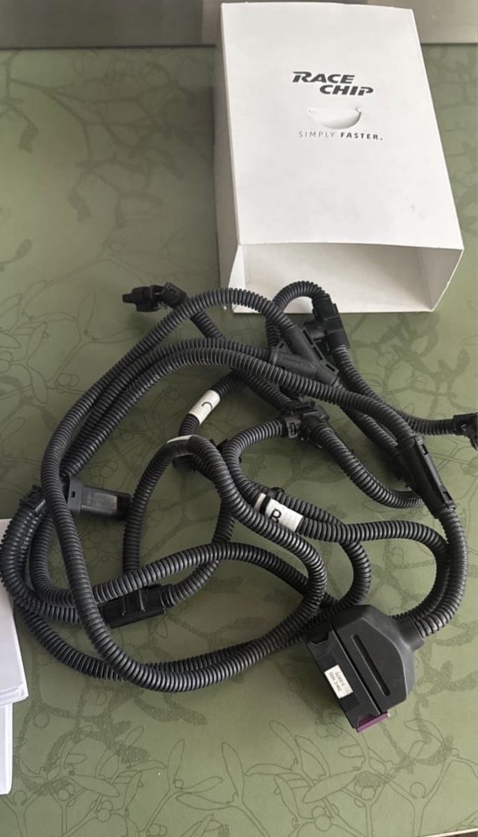 Mercedes-Benz Accessori per altri veicoli: Racechip Mercedes A200 W176 – Usato da Bern venduto da pat_g5v7 3