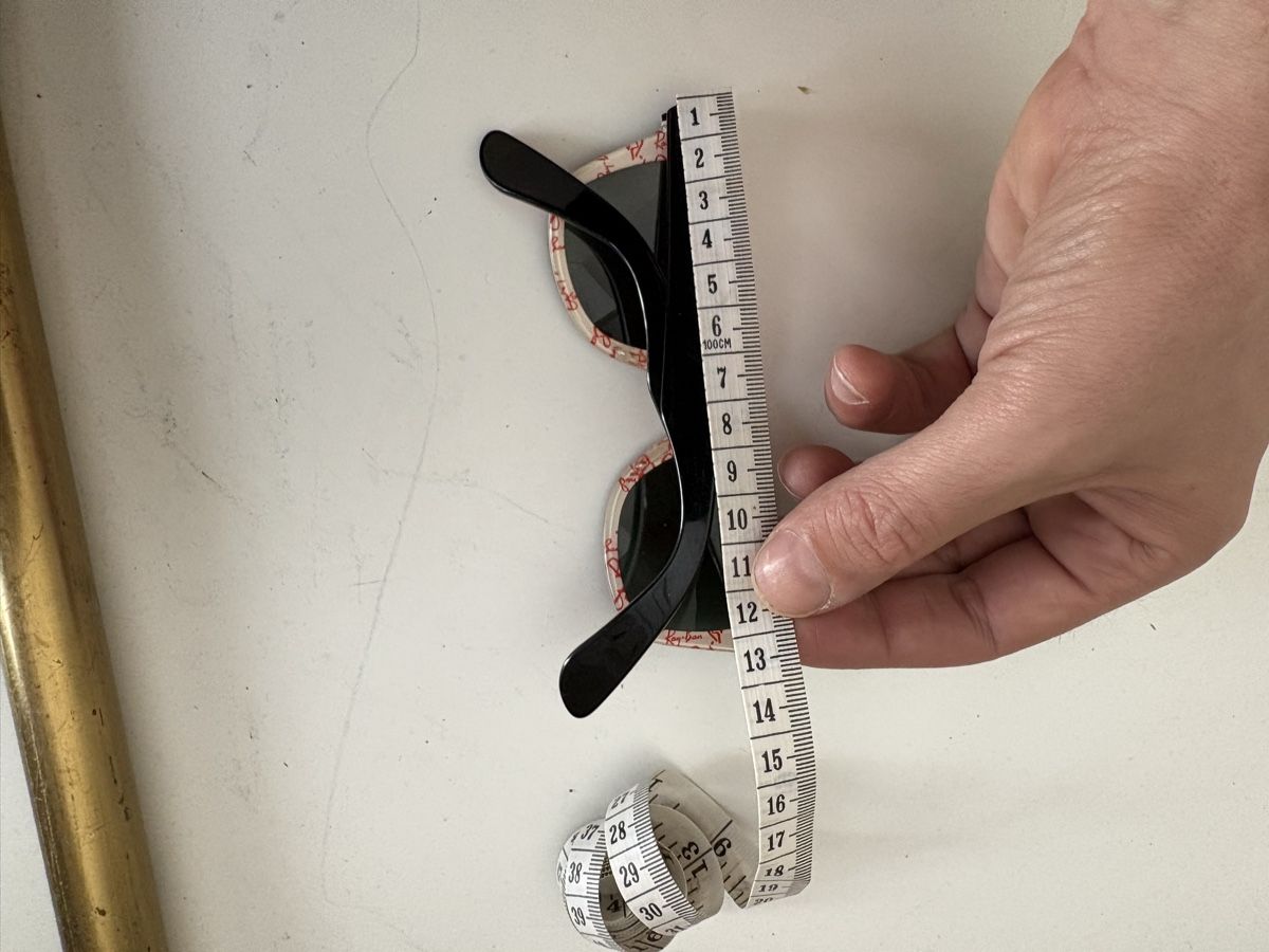 Ray-Ban Occhiali & Lenti: Ray-Ban Wayfarer édition limitée – Usato da Neuchâtel venduto da sharposneaks 6