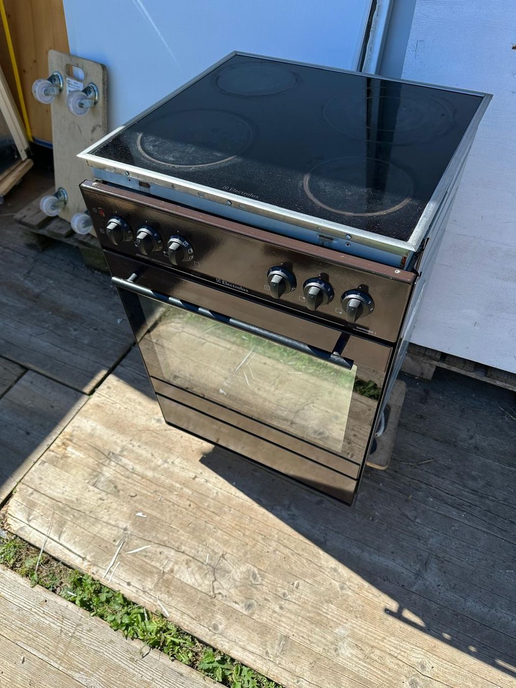 Electrolux Forni: Backofen mit Glaskeramik - Electrolux – Usato da Spreitenbach venduto da Space_X 1
