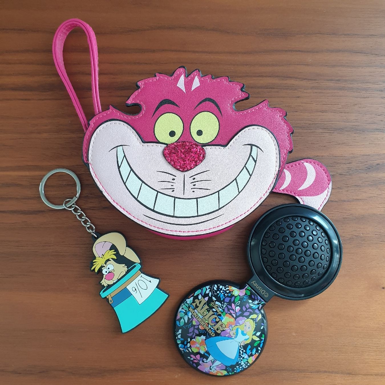 Disney Borse da donna: Alice im Wunderland Accessoires – Usato da Pieterlen venduto da Natschoooo