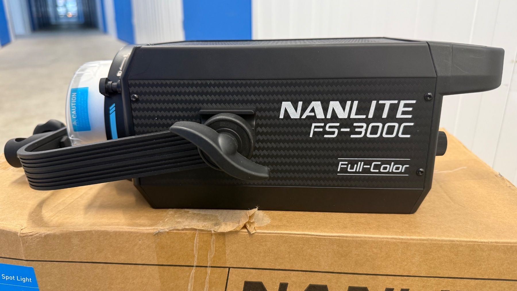 Lampade: NANLITE FS 300C – Usato da Zürich venduto da guille.arg 1