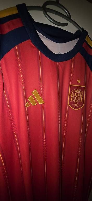 Canottiere & Pantaloni: Maillot d'équipe d'Espagne L – Usato da Petit-Lancy venduto da zesmile 3