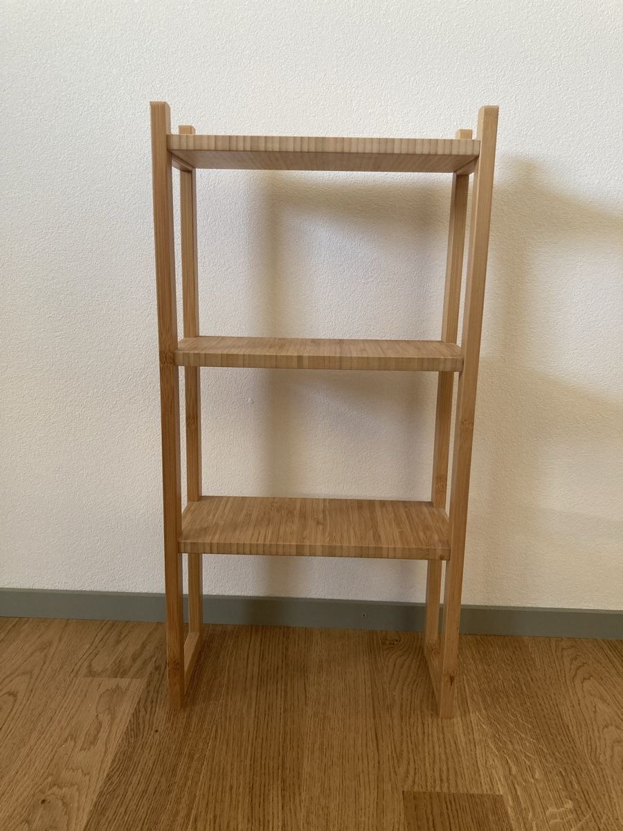 Ikea Scaffali: Kleines Bambusregal – Usato da Zürich venduto da eic_cd8v