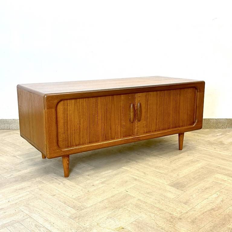 Cassettiere: Mid Century danish teak Lowboard by DYRLUND – Usato da basel venduto da vintory.ch 4