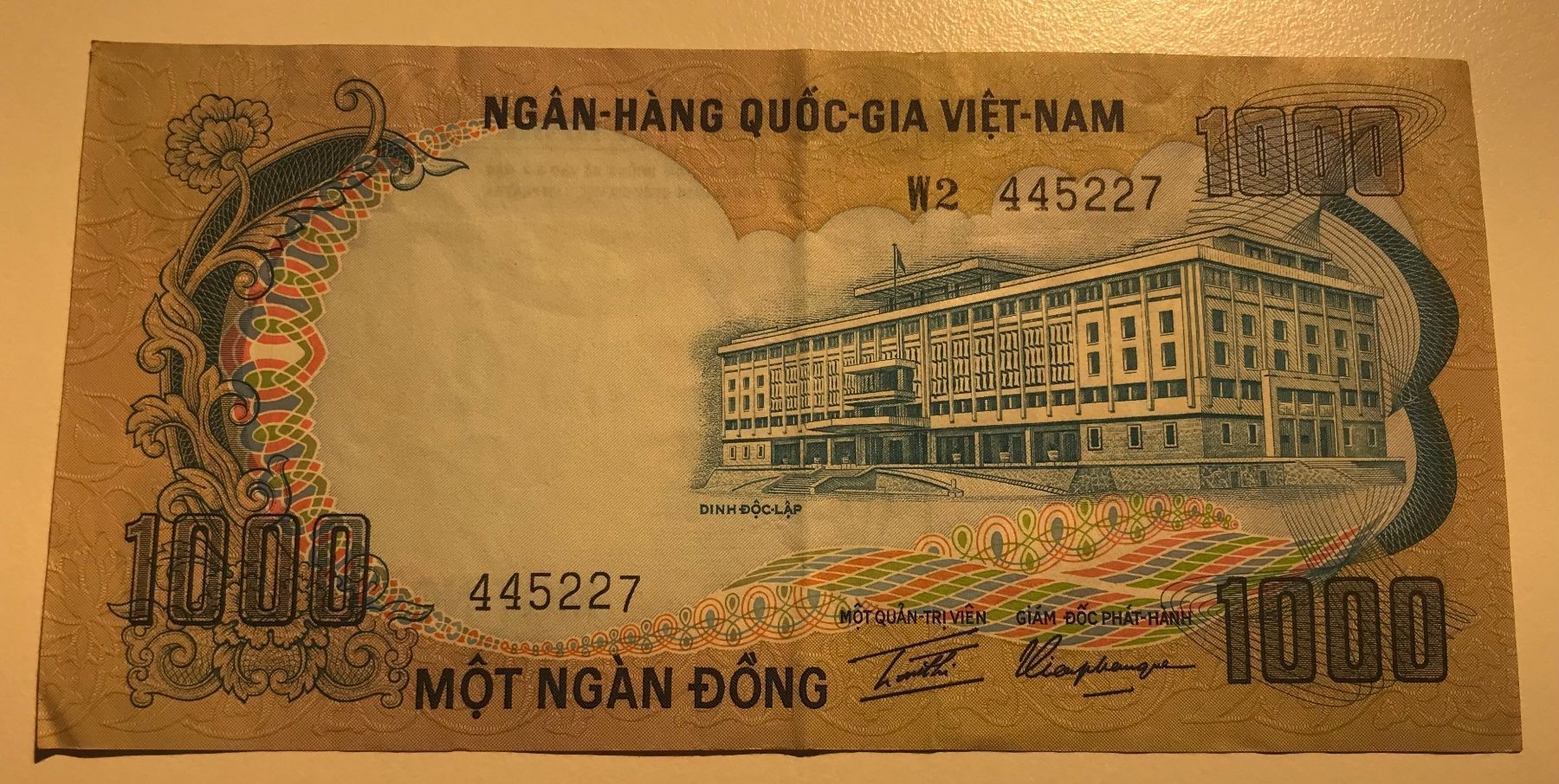 Banconote: Vietnam 1000 Dong – Usato da Algetshausen venduto da Carrhard