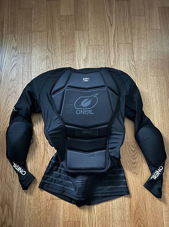 Protezioni & Imbottiture: ONEIL STV Long Sleeve Protector Shirt – Nuovo e nell'imballaggio originale da Cham venduto da Aimar7 3