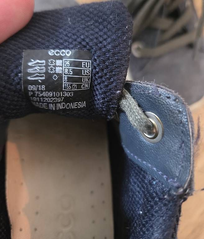 Scarpe per ragazzi: Ecco Schuhe, Grösse 25  – Usato da Lichtensteig venduto da ann_9w9b 1