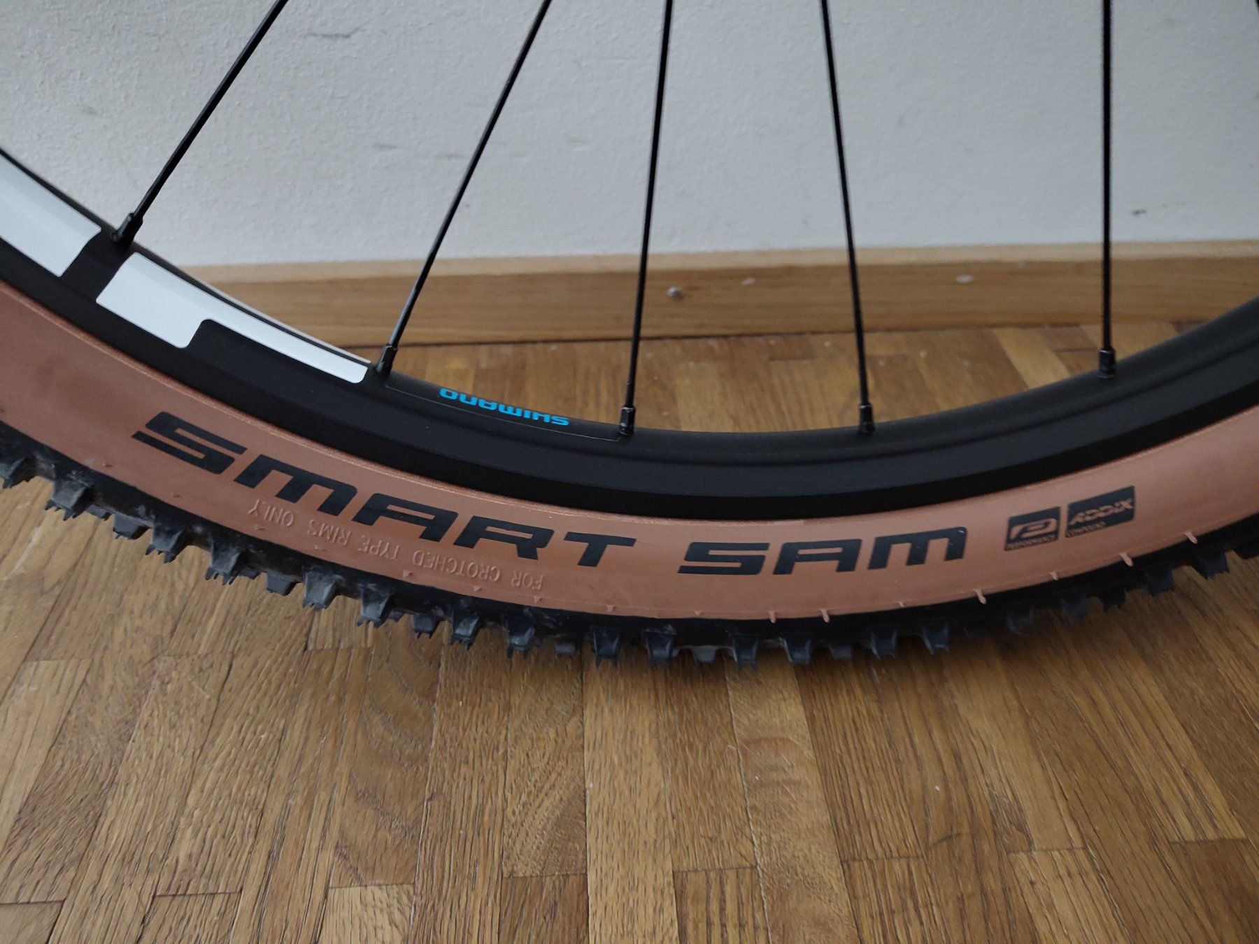 Ersatzteile: Velo Vorderrad 27.5 Zoll – Gebraucht aus Kriens von Diftin 1