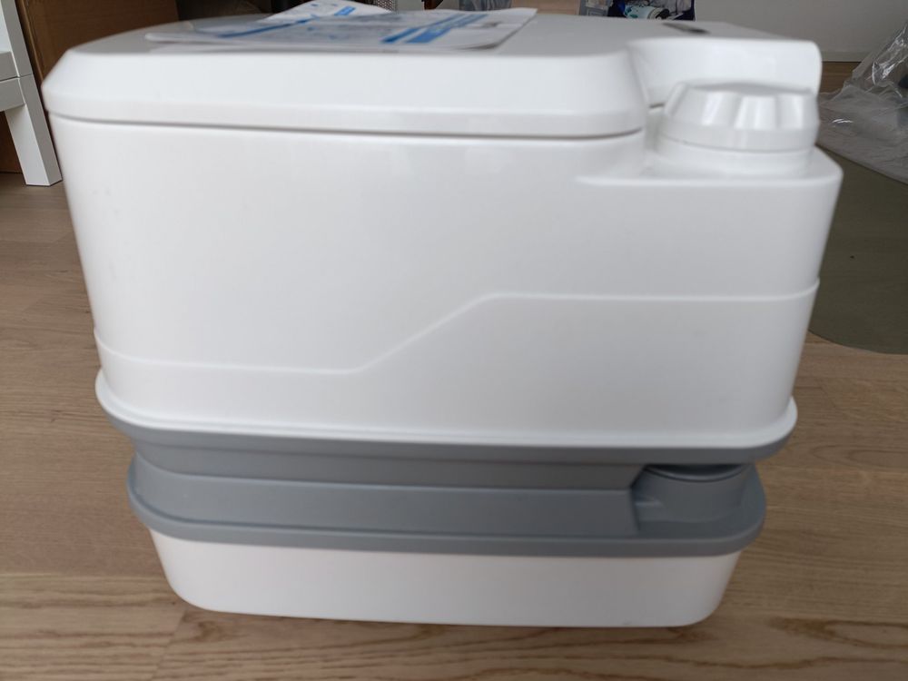 Toilette Portable Thetford Porta Potti 335 - Réservoir 10L - Pour Camping-car T4,T5,T6, Etc. - Neuf