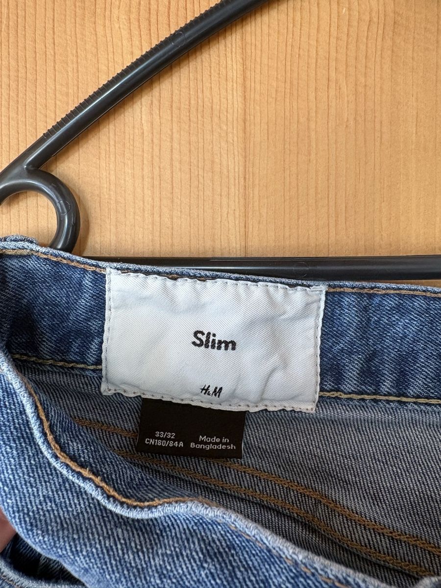 H&M Jeans: Jeans H&M – D'occasion à Falera par Casutt 3