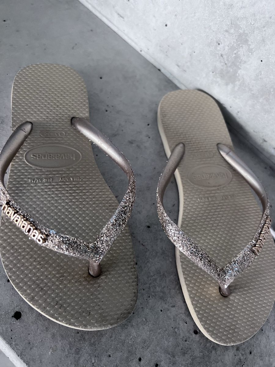 Converse Scarpe da uomo: Havaianas und Converse 32/33 – Usato da Küsnacht ZH venduto da Studjus 1
