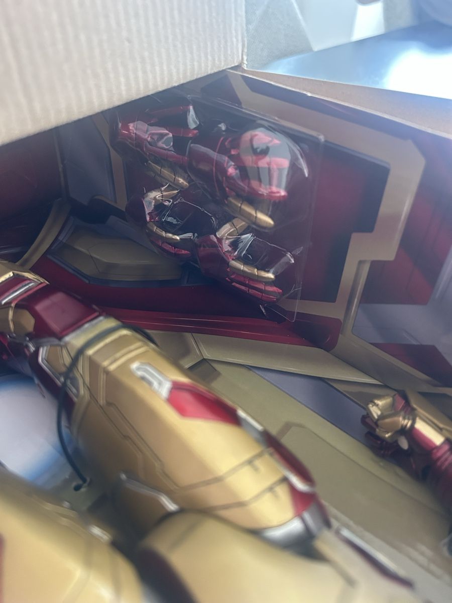 Neca Figuren: NECA Iron Man 3 – Neu und originalverpackt aus Nürensdorf von Markallen 5