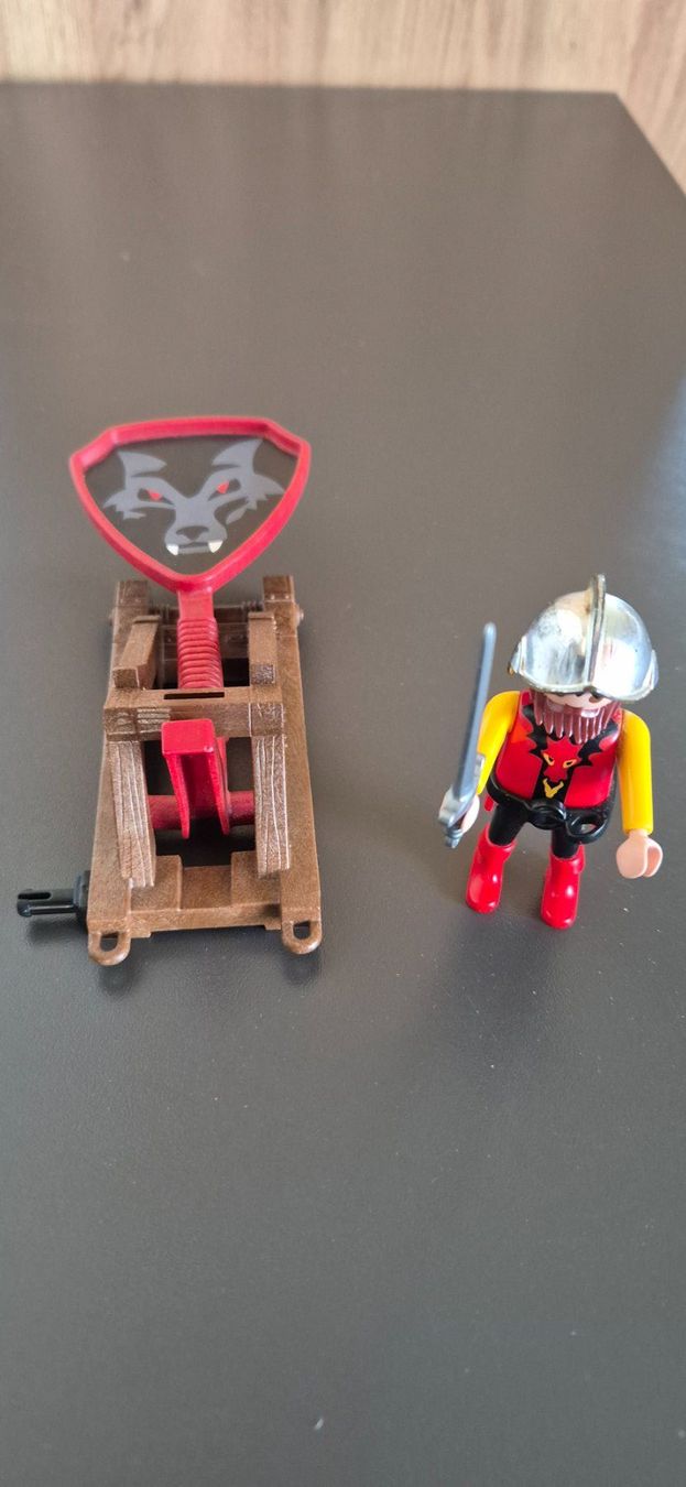 Playmobil Spielzeuge: Playmobil Ritter mit Katapult – Gebraucht aus Weisslingen von ajnosa56 2