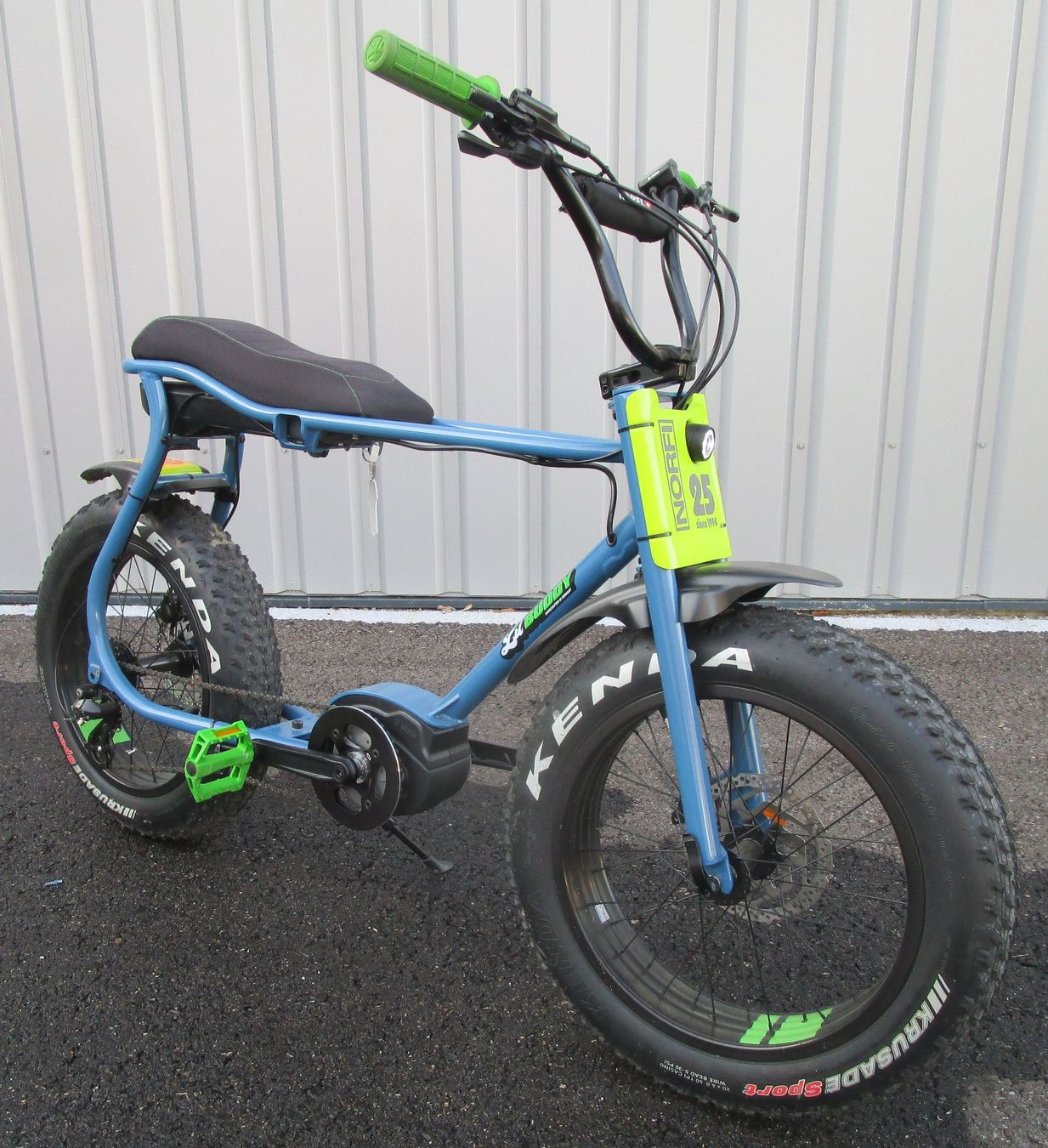 Bosch Vélos: FAT E-Bike mit Bosch Active Motor – D'occasion à Wangen an der Aare par Evelo