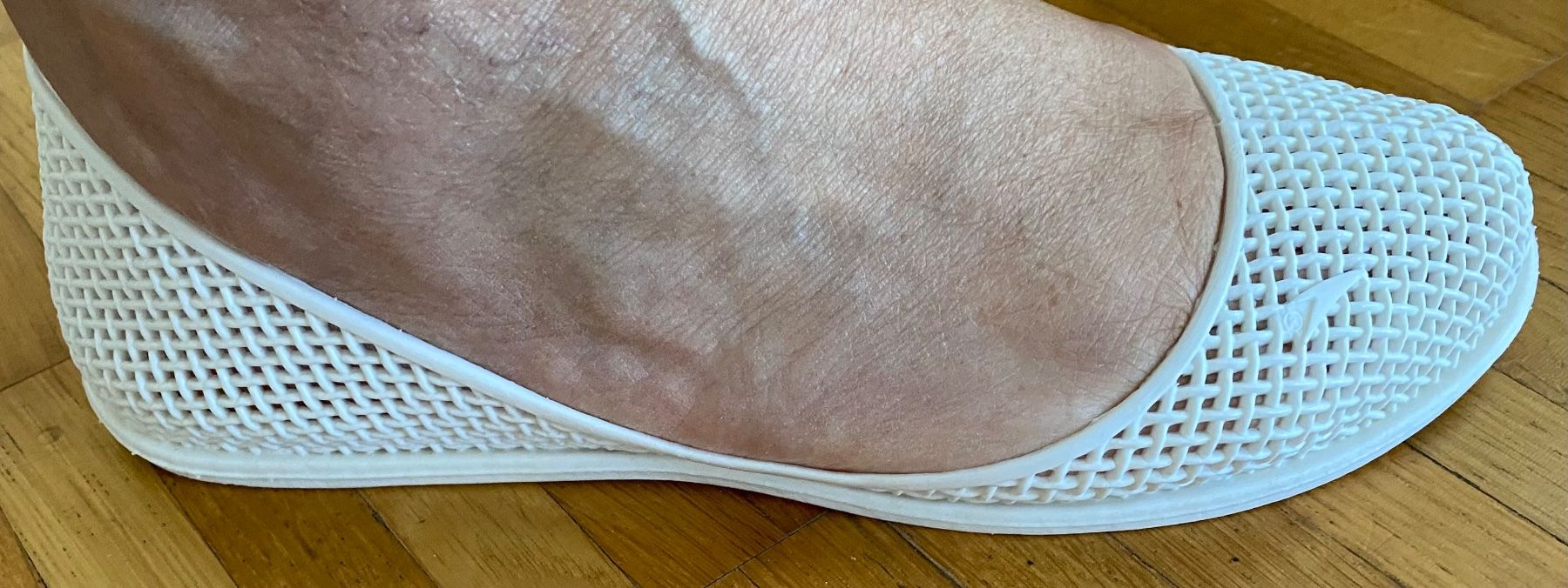 Scarpe da donna: Strandschuhe in Weiss, Gr. 37 – Usato da Zürich venduto da Maria2021 4