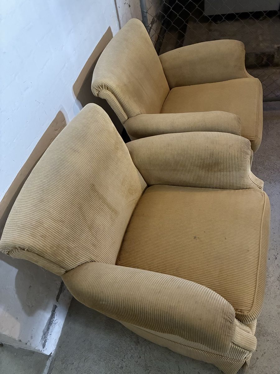 Poltrone: 2 Sessel – Usato da Zürich venduto da TTT04 2