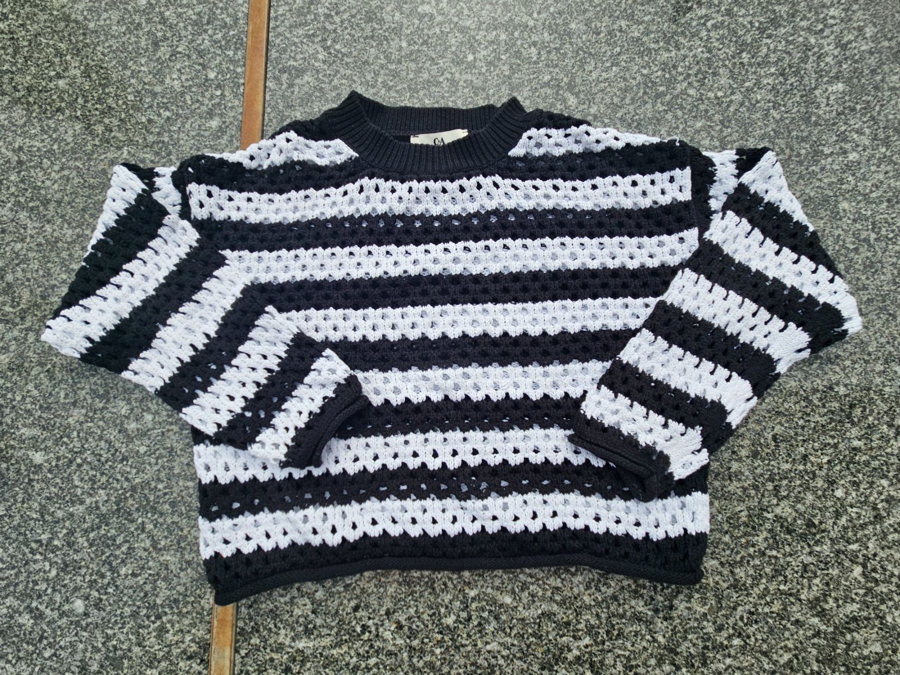 C&A Pulls et sweat-shirts: Pullover von C&A, Grösse 140 – D'occasion à Marthalen par Himbeersugus