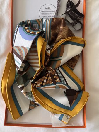Hermès carré 90 neuf Selle imaginaire