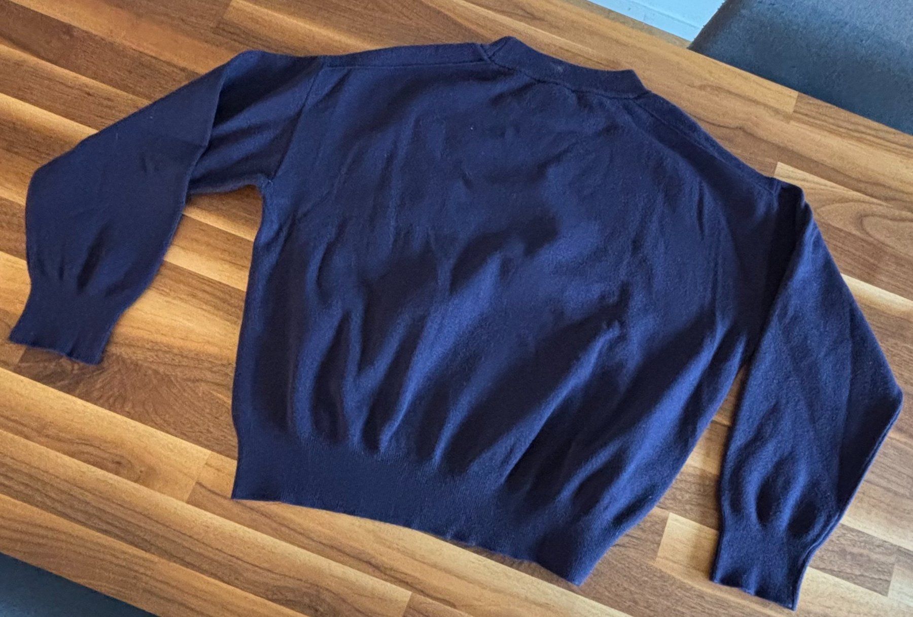 Mango Pulls & Sweat-shirts: Mango / Strickpullover / M / Dunkelblau – D'occasion à Winkel par masrisa 1