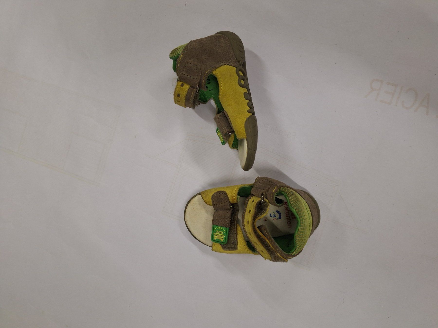 Elefanten Scarpe per ragazzi: Elefanten Sandalen Gr. 19 – Usato da Burgdorf venduto da W31S 2