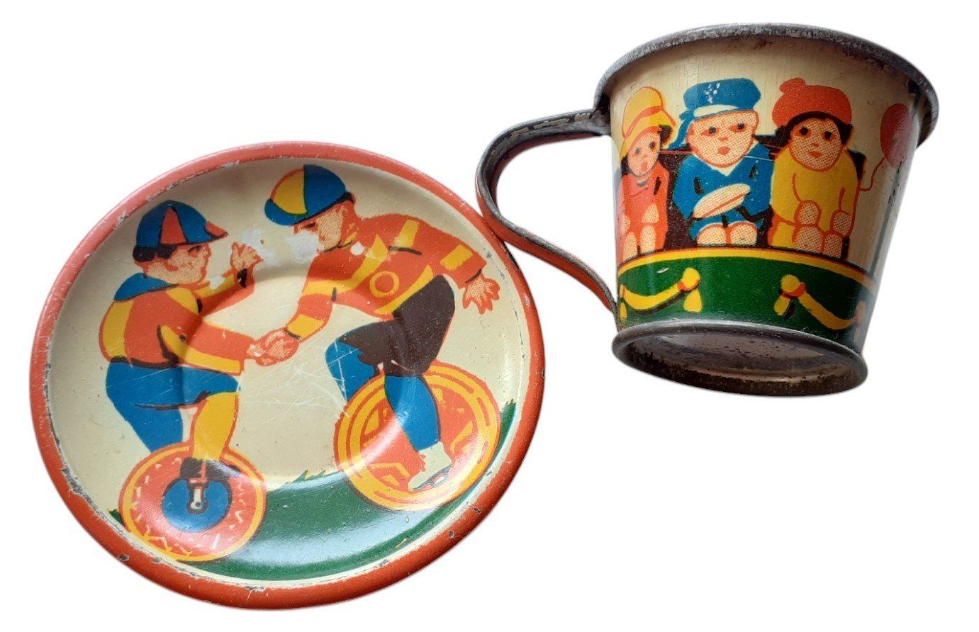 Giocattoli: Puppenstube Tasse & Teller – Usato da Mörschwil venduto da lindaswunderkiste
