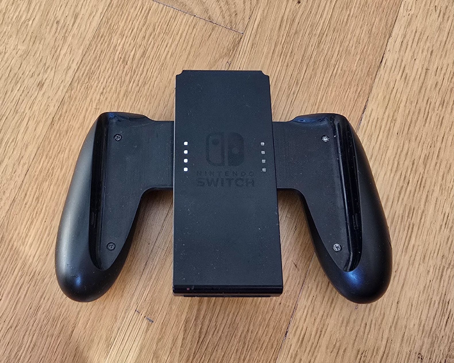 Controller: Joy Con Support Nintendo Switch avec poignées – Usato da Genève venduto da MariaS2 1