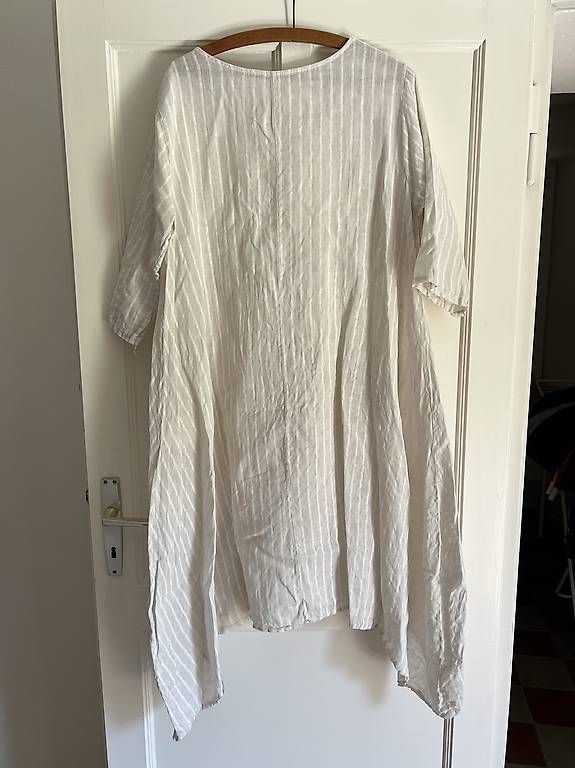 Kleider: Leinenkleid – Gebraucht aus Avegno von CaVal13 2