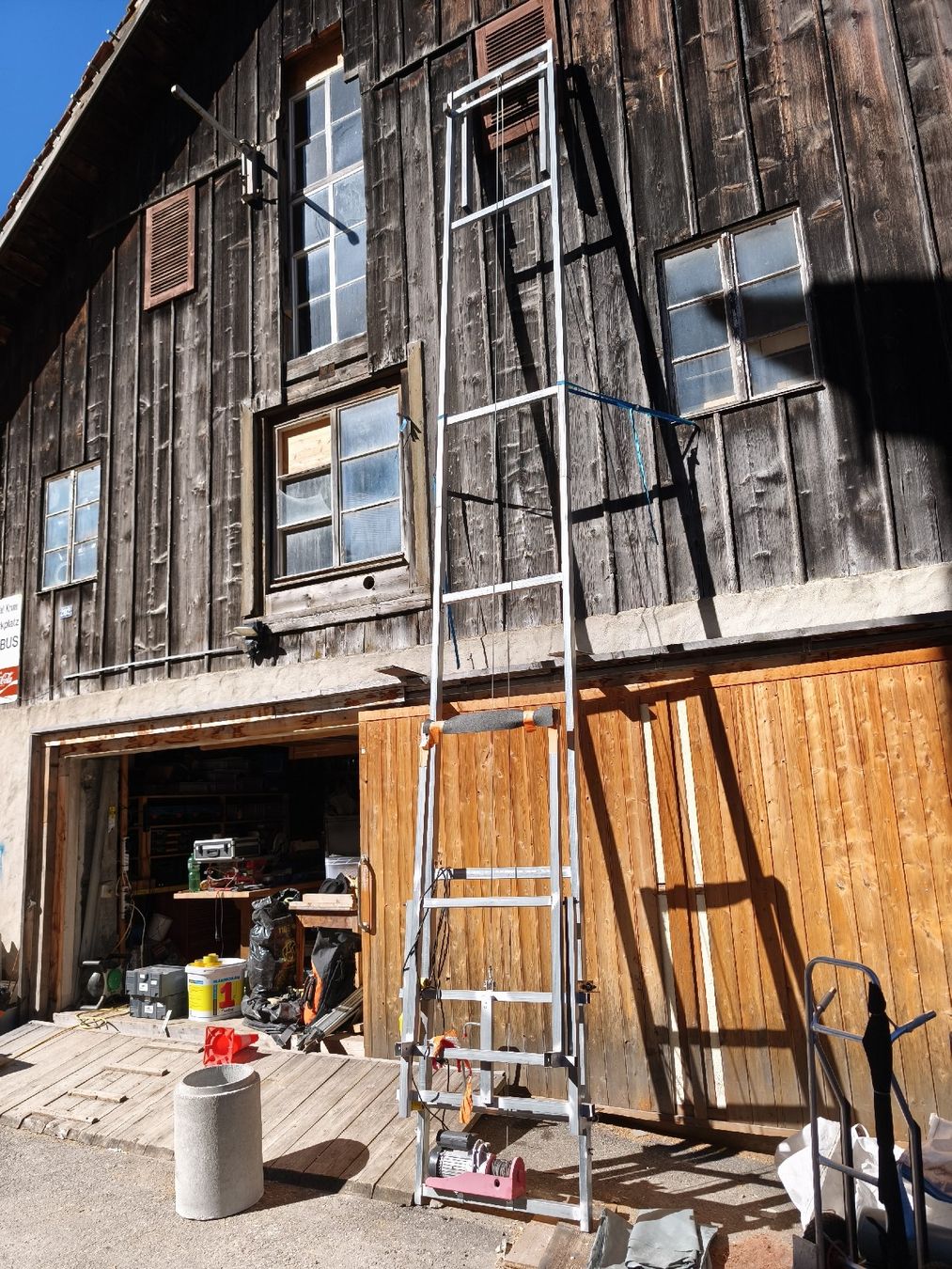Tutte le macchine: Dachdecker Aufzug 10M 200KG – Usato da Göschenen venduto da kai_9ppg 7