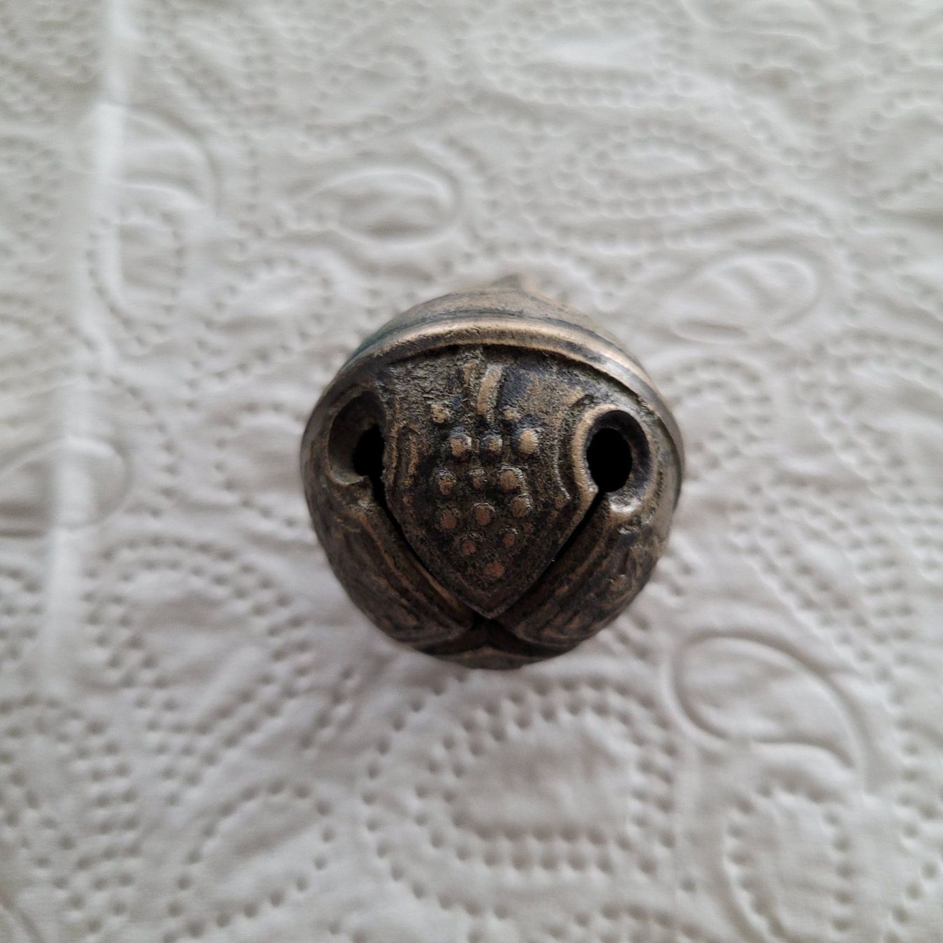 Campanacci mucche: Antike Glocken/Schellen, Vintage, 2 Stück – Usato da Dörflingen venduto da tucson16 6