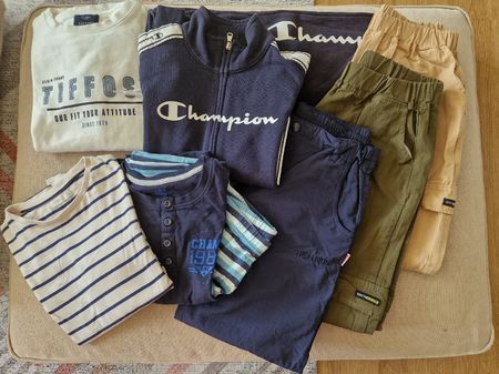 Kleiderpaket (9Stk) für Jungs, 152 Grösse 