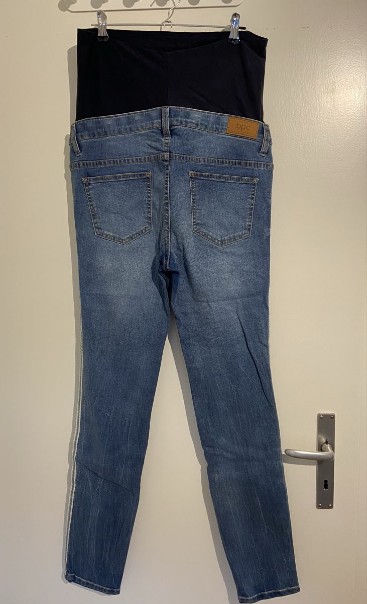 Jeans: Umstandshose Gr.36 Mama bonprix Collection – Usato da Münchwilen TG venduto da Patricia1310 1