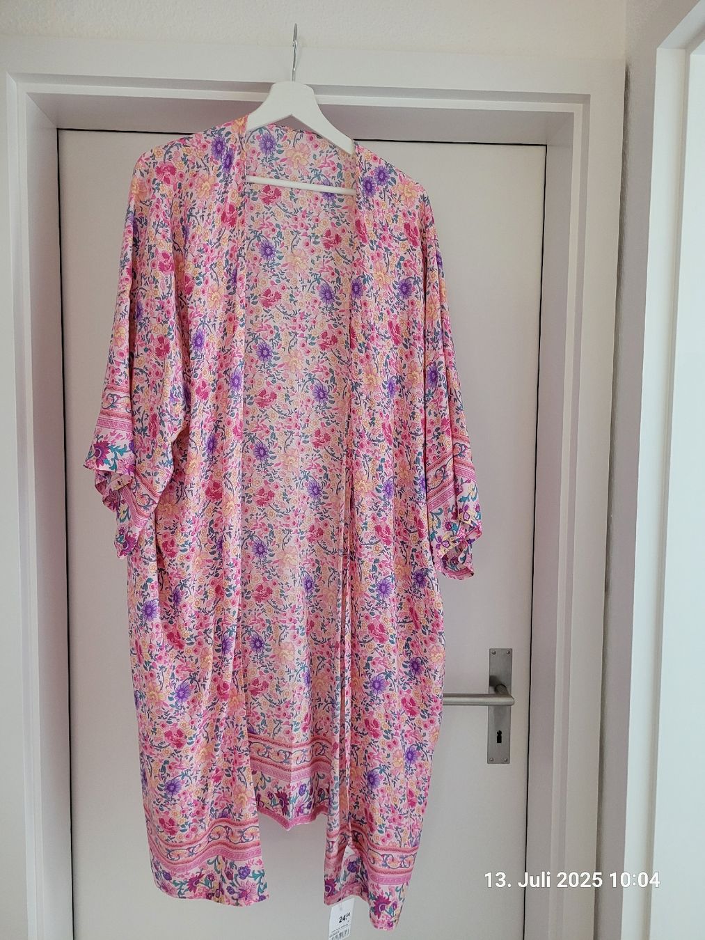 Jacken: Jäcklein mit Blume-  One Size, neu – Gebraucht aus Bünzen von Milly32