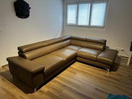 Ecksofa Leder braun mit Metallfüssen neuwertiger Zustand