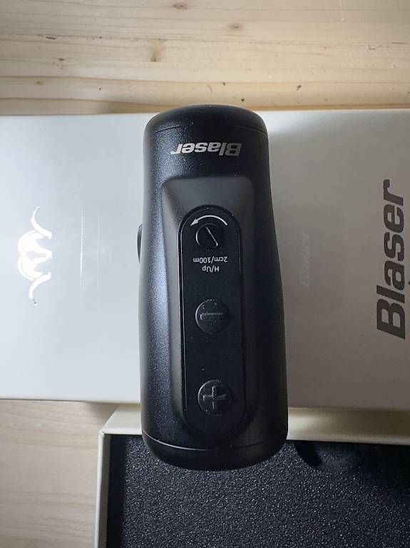 Giacche: Blaser RD20 – Usato da Vättis venduto da Minzi93