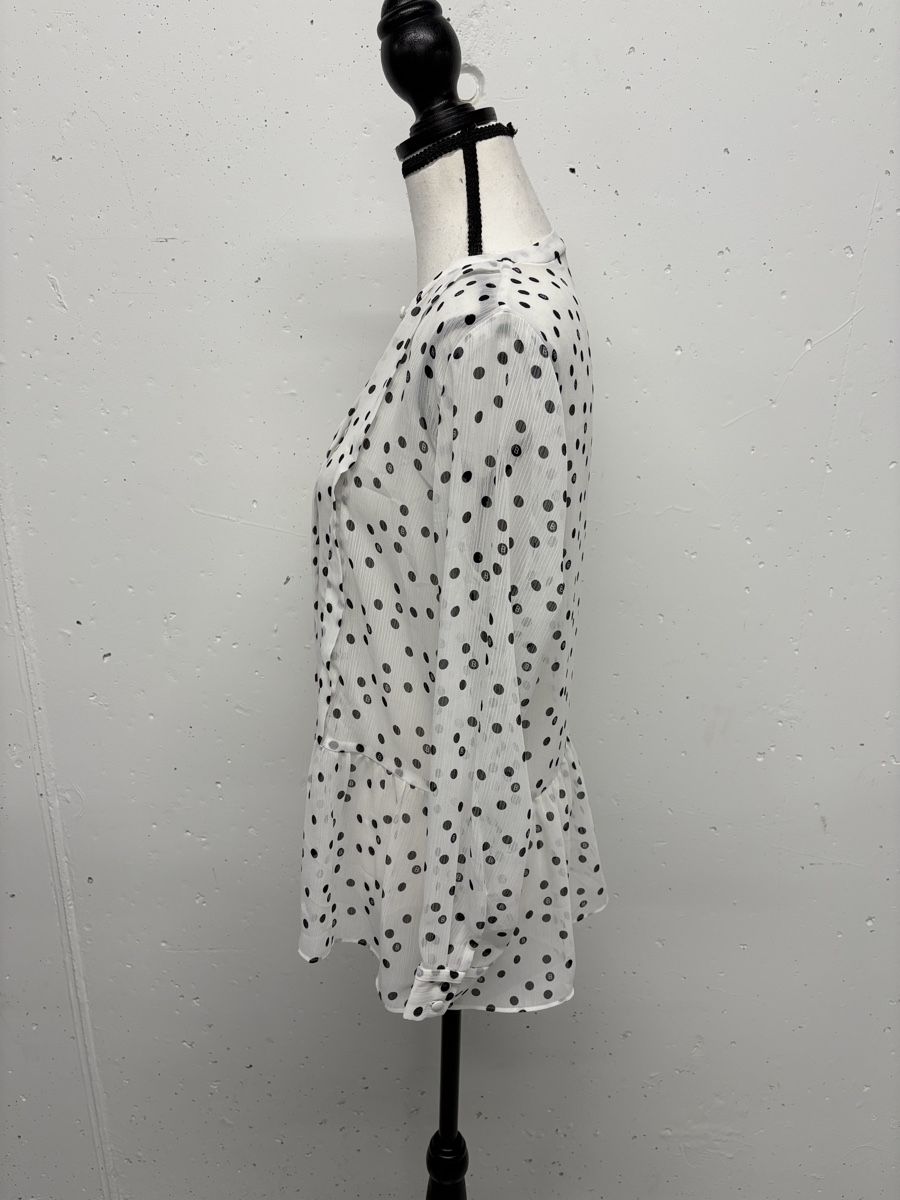 Blusen: Bruuns Bazaar Weisse Pünktchenbluse Gr. S Seide Bluse – Neu (gemäss Beschreibung) aus Regensdorf von secondchancefashion 2