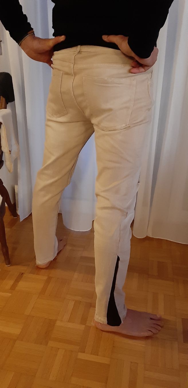 Zara Jeans: jeans Zara – Usato da Tesserete venduto da eli_y5kr 1