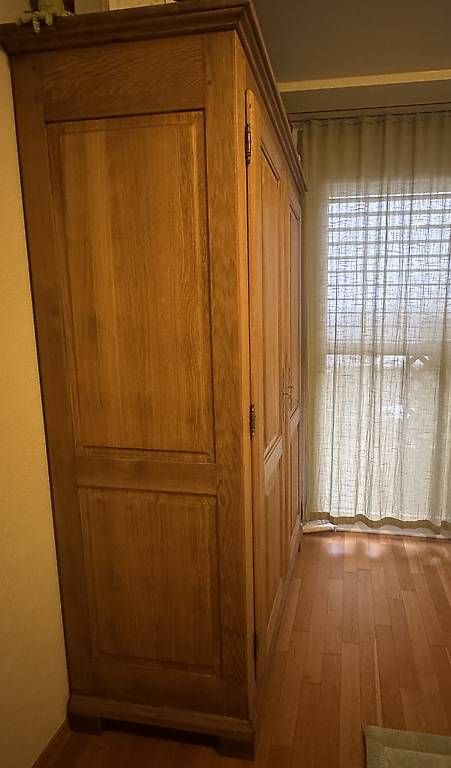 Armadi: Eichenschrank sandgestrahlt antik – Usato da Birrwil venduto da nat_52jl 1
