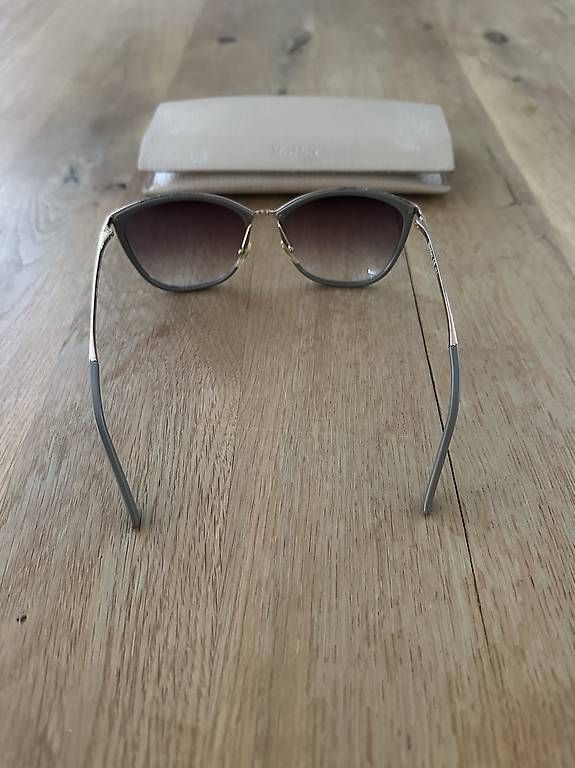 Occhiali & Lenti: Max Mara Sonnenbrille mit Etui und Putztuch – Usato da Busswil BE venduto da verowo 1