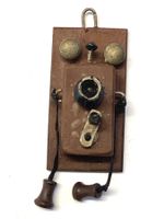 Antikes Spielzeug , Miniatur-Wandtelefon, Puppenstube 30er