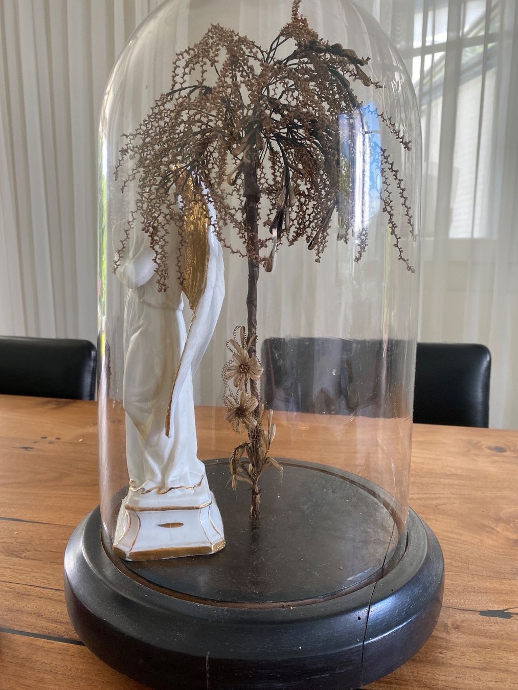 Toutes les décorations: Engel unter Glas mit Baum – D'occasion à Kriens par Wundertuete17 2