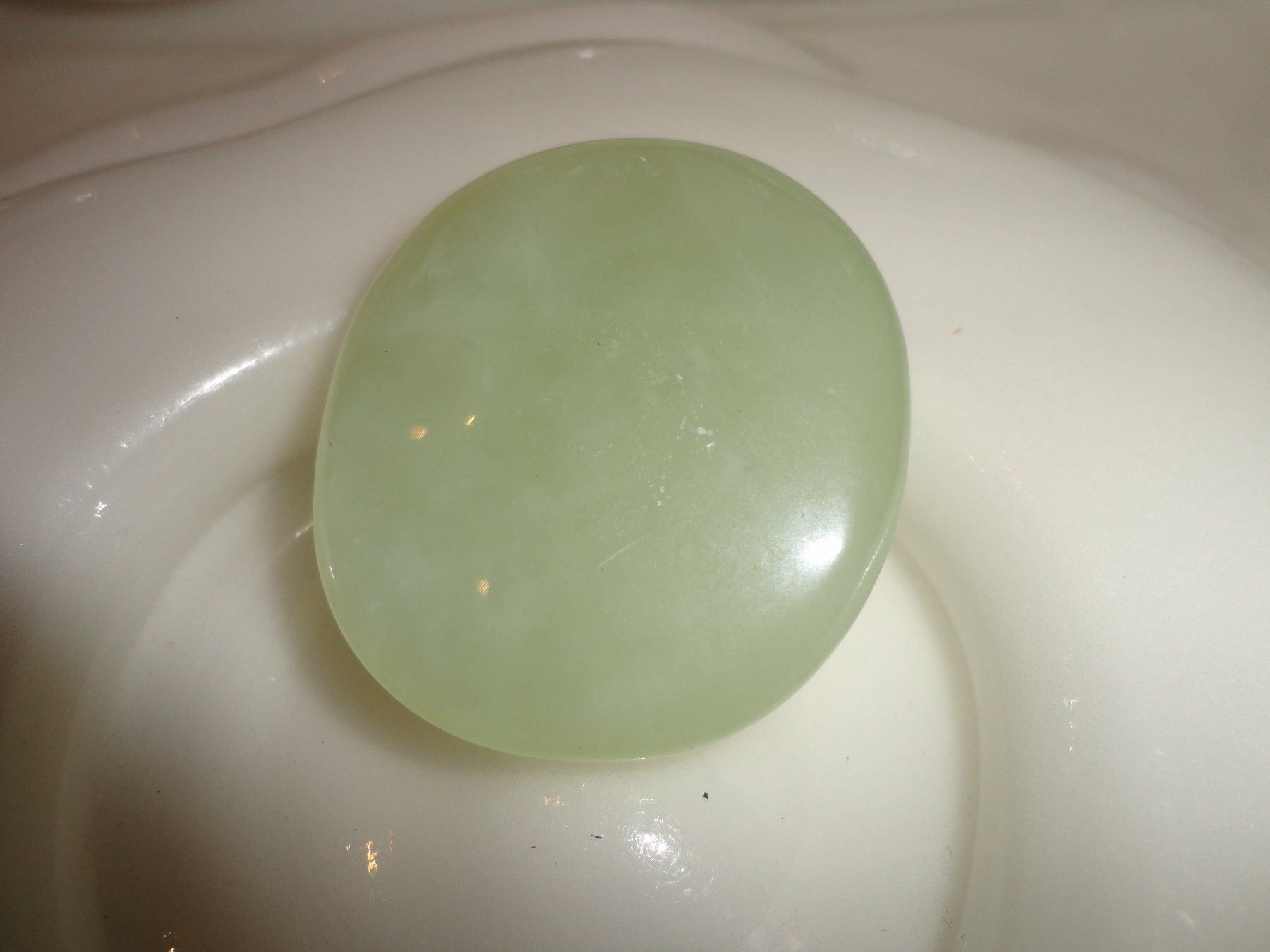 Edelsteine: Jade  Heilstein/ Handschmeichler – Neu (gemäss Beschreibung) aus Biberist von Steine 1